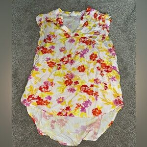 Floral Sleeveless Blouse